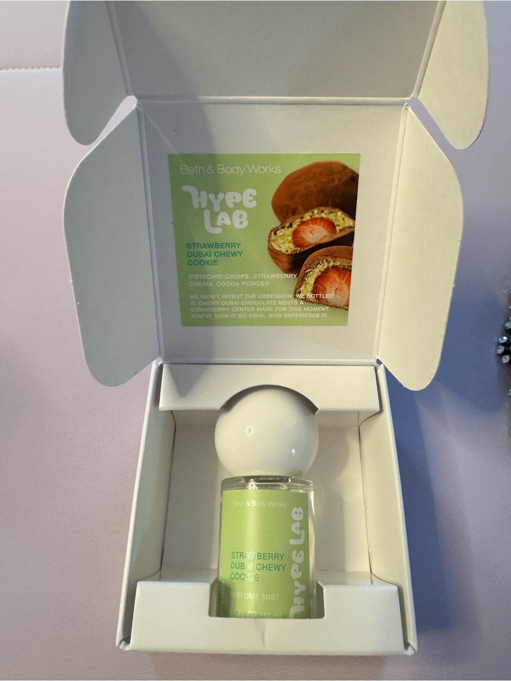 Bath & Body Works Hype Lab Strawberry Dubai Chewy Cookie 1/200 limited edition